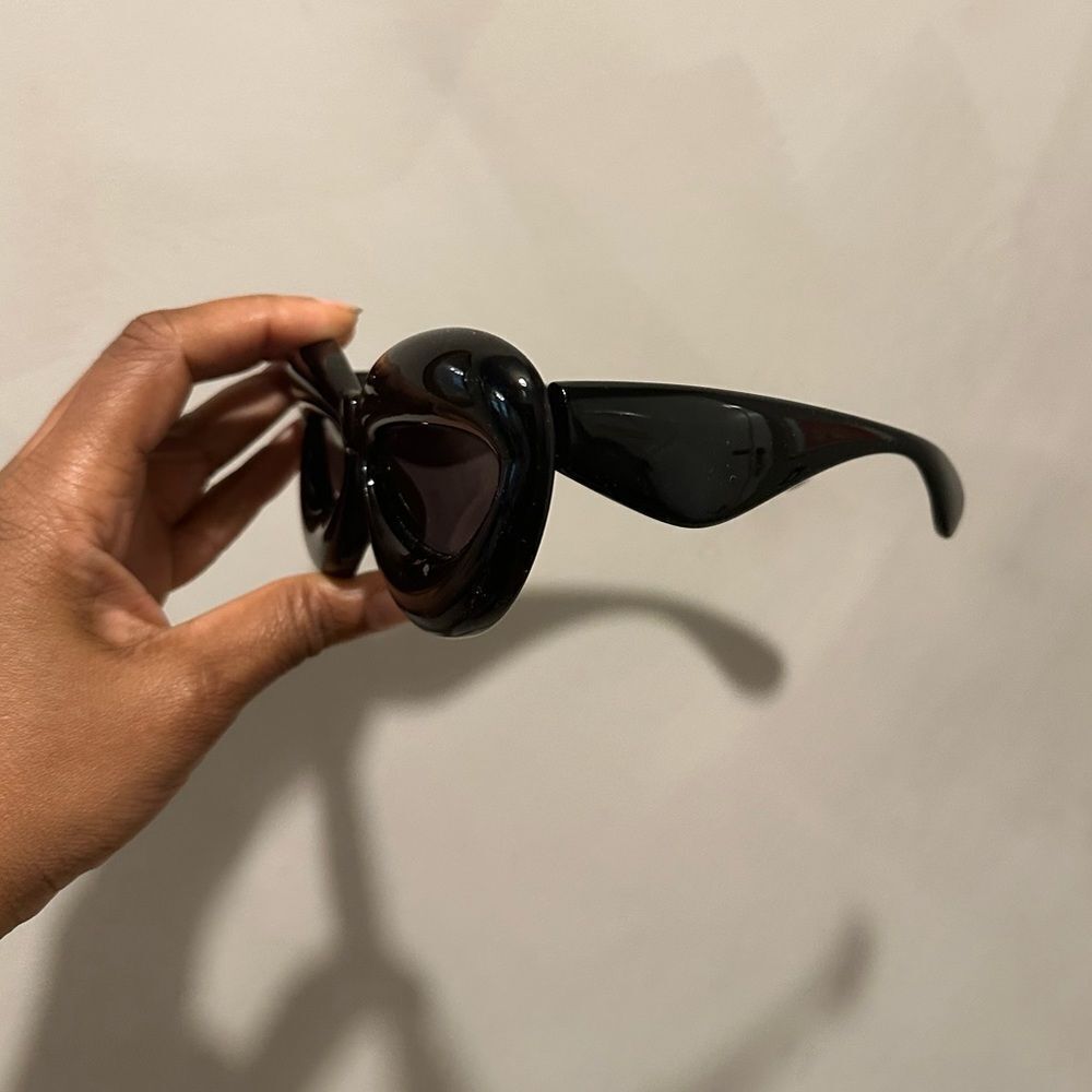 Sunglasses   - Picture 5 of 6